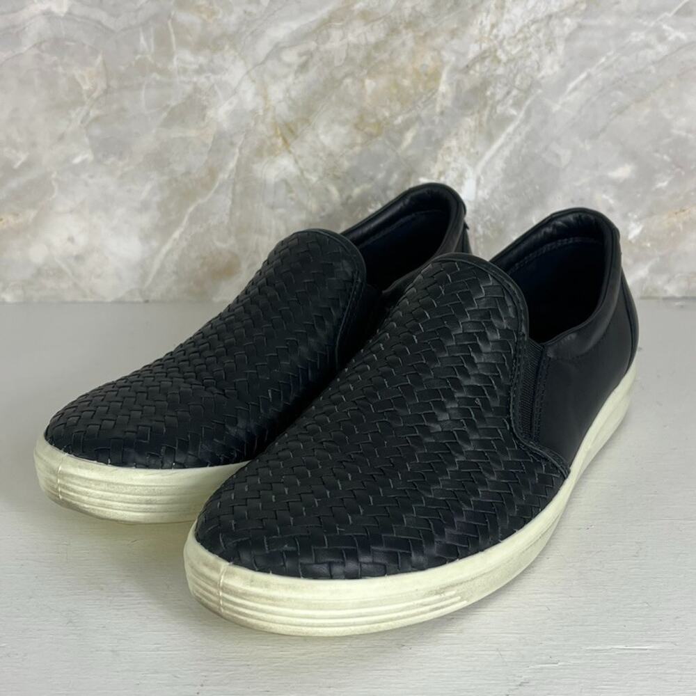 ECCO Sneakers Women's Size 9-9.5 Soft Woven Black Leather Slip On Comfort Shoes